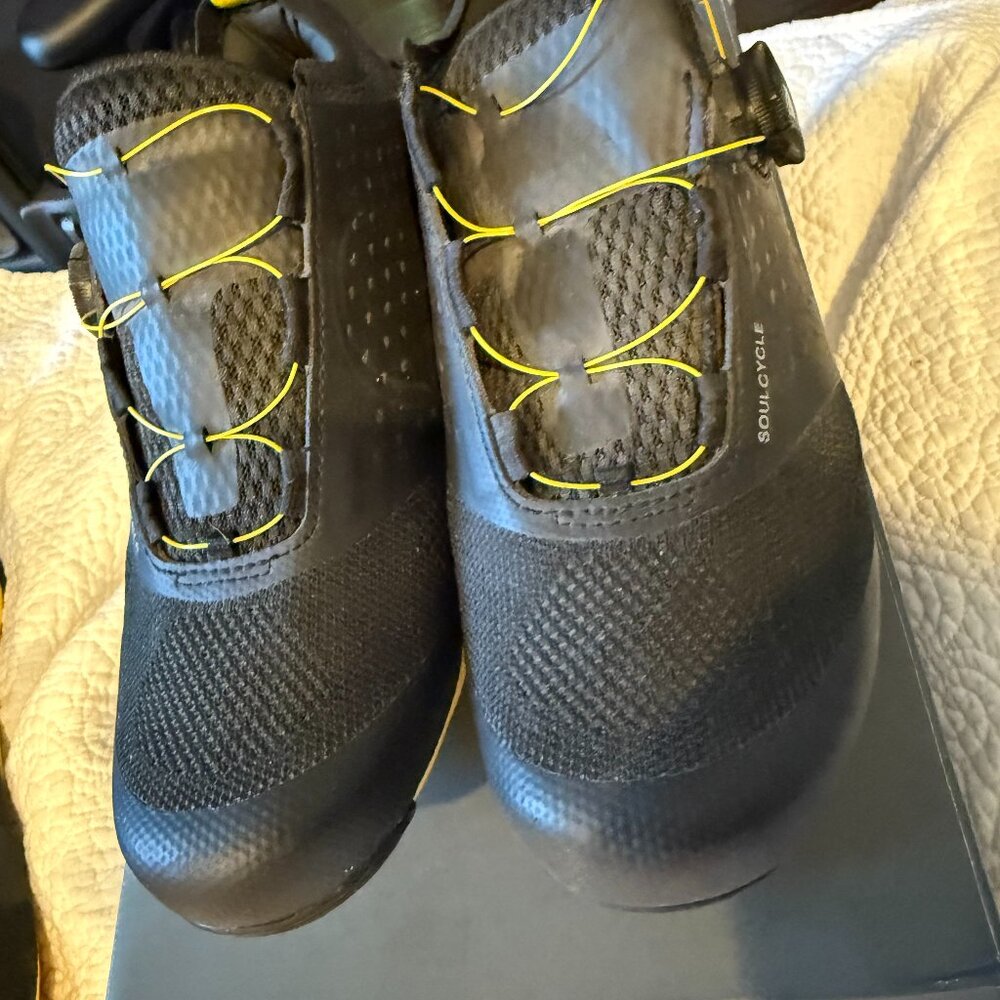 Pearl iZUMi x Soulcycle Legend 2.0 Cycling Shoe Men's 12.5/47EU